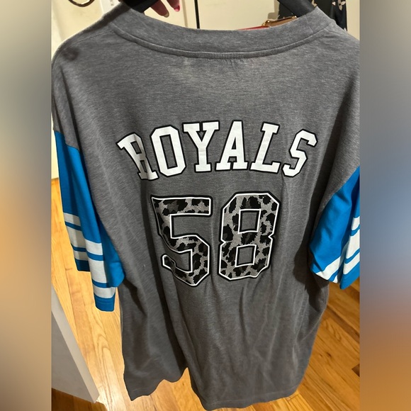 Dolce and Gabbana authentic tee - Picture 4 of 8